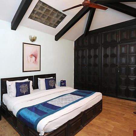 نويدا Oyo 1427 Hotel Malhar Haveli المظهر الخارجي الصورة